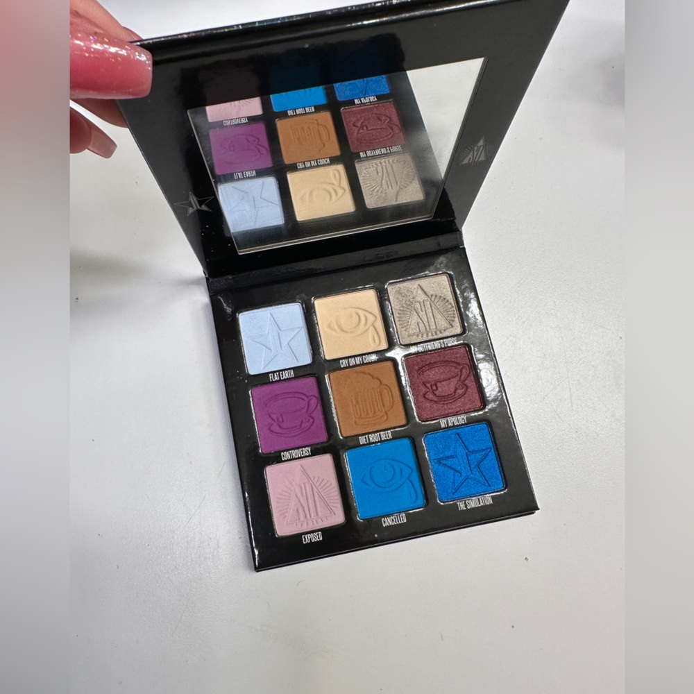 mini controversy pallette